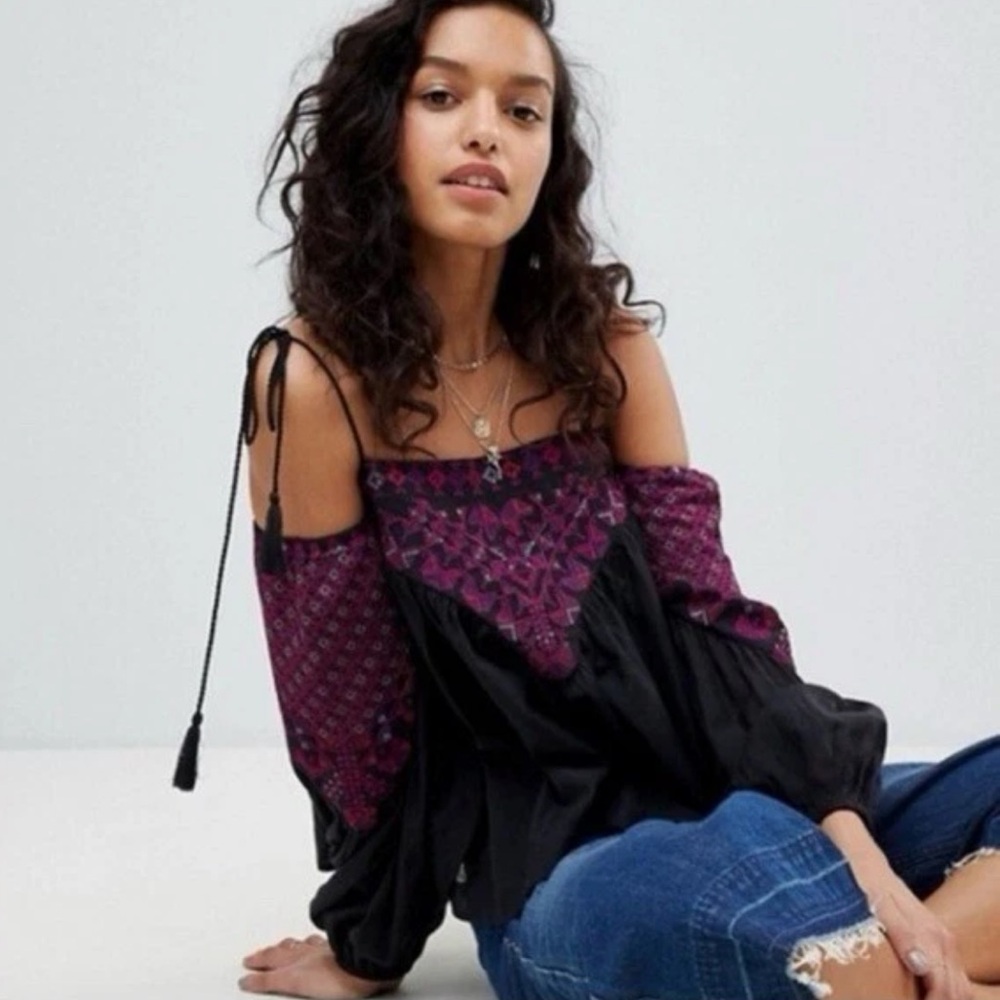 Free People Vacay Vibin’ Top - Picture 5 of 9